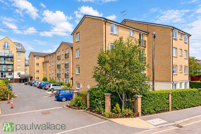 1-bed house on Brocket Road, Hoddesdon, £235,000