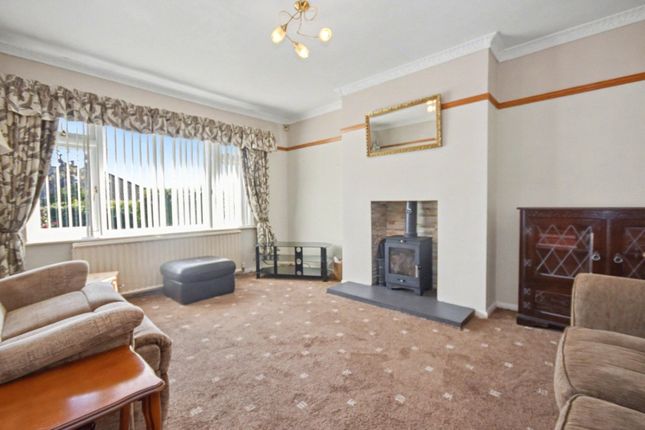 16, St. Marys Avenue, West Yorkshire photo 2