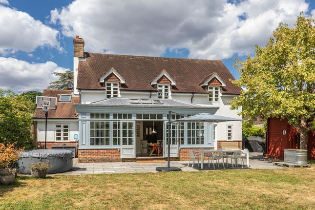12, Shirleys, Hassocks photo 4