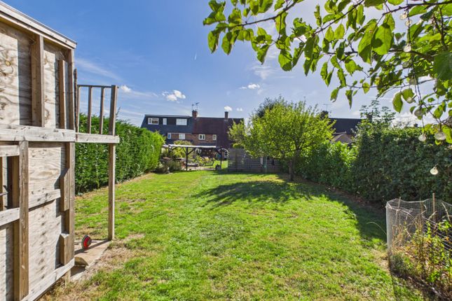 4, St. James Crescent, Southam photo 4