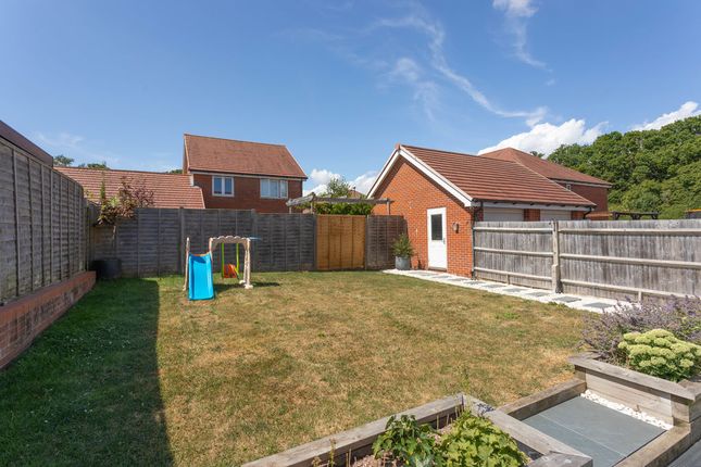 1, Bignall Grove, Hassocks photo 4
