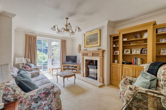 8 Bell Meadow Court, Tarporley photo 4