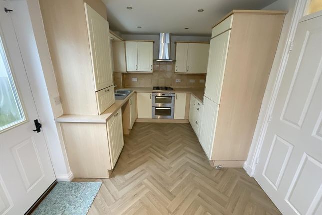 59, Alban Road, Llanelli photo 3