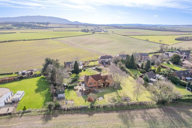 4-bed detached on Greenfields, Telford, £700,000