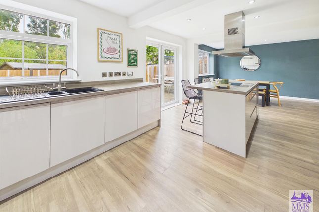 25, Milton Avenue, Cliffe Woods photo 2