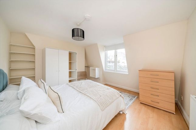Flat 4, 49, Settles Street, LONDON photo 4
