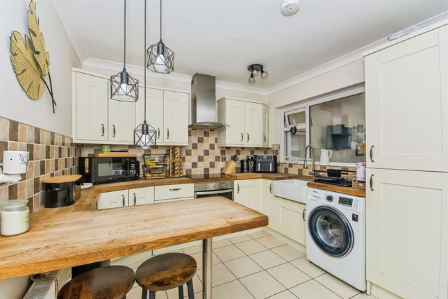 19, Spencer Close, Wisbech photo 2