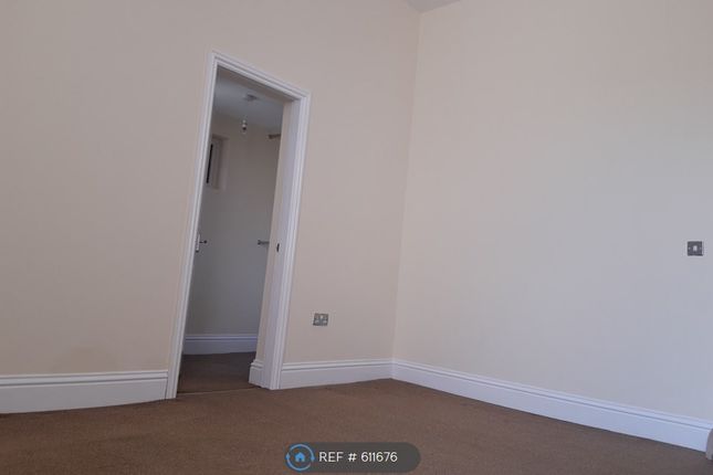 Flat to rent in Thornhill Park, Sunderland