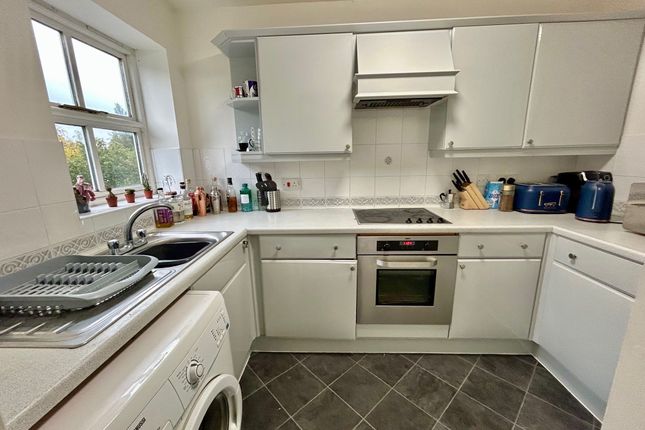 Flat 23 Tall Trees, 8 Mersey Road, Didsbury, Manchester photo 3