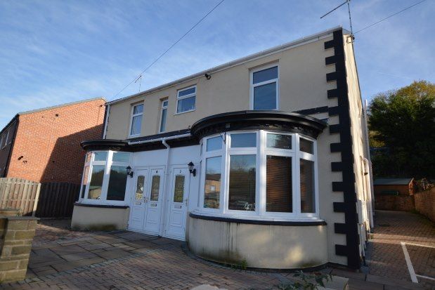 Flat to rent in Sheffield Road, Chesterfield