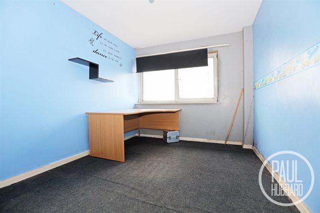 Flat for sale in St. Peters Street, Lowestoft