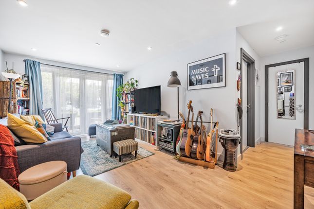 Flat for sale in Viceroy House, 6 Old Barn Lane, Kenley
