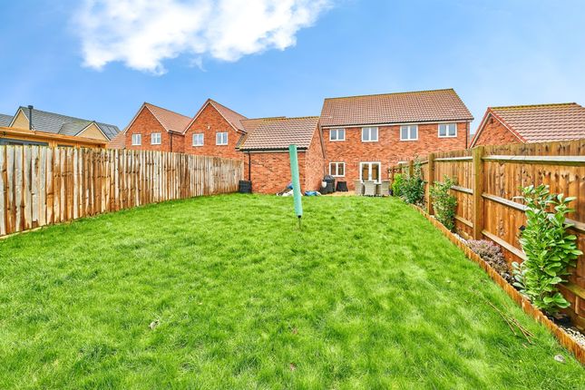 14, Samworth Close, Cambridge photo 4