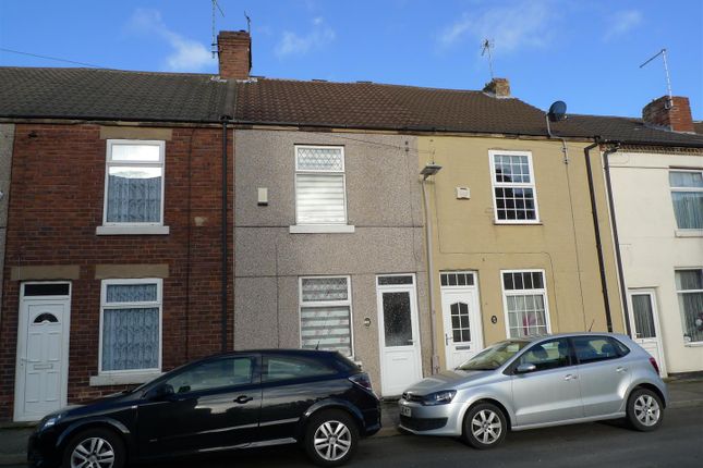 Terraced house to rent in Spencer Street, Mansfield