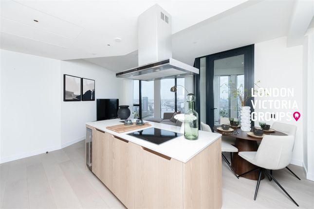 Apartment 2801, 1 Nine Elms Lane, LONDON photo 5