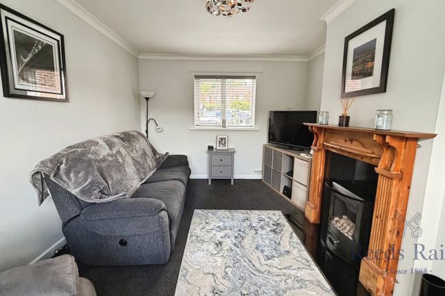 52, Fieldside, Chester Le Street photo 2