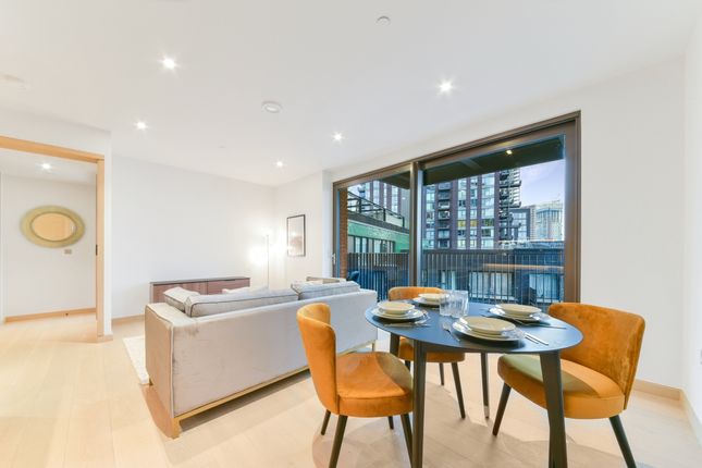 Thumbnail Flat to rent in Legacy Building, Embassy Gardens, Nine Elms