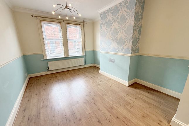 Don Cottage, St. Annes Street, Grantham photo 4