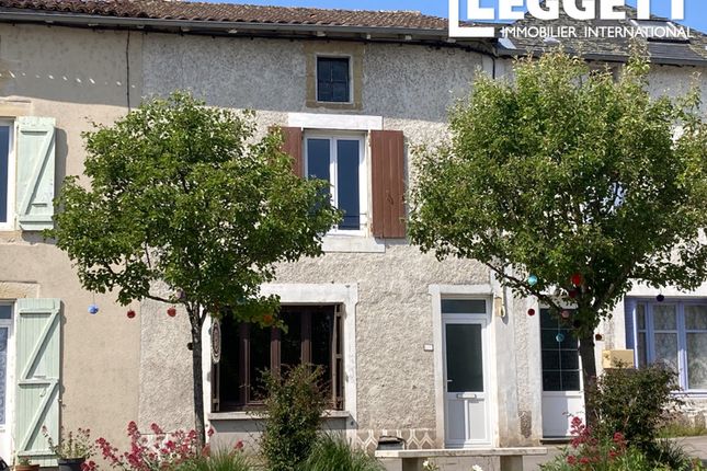 Villa for sale in Availles-Limouzine, Vienne, Nouvelle-Aquitaine