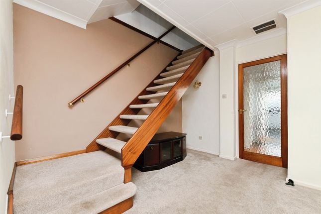 11, Hamilton Mews, Rayleigh photo 4