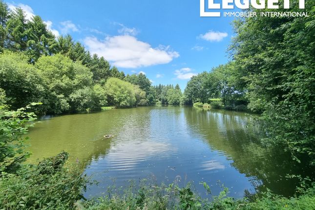 Land for sale in Charchigné, Mayenne, Pays De La Loire