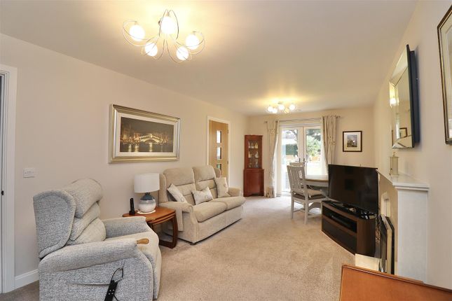 Apartment 6, Rogerson Court, Scaife Garth, Pocklington photo 2
