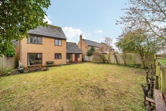 Detached house for sale in Schofield Gardens, Witney