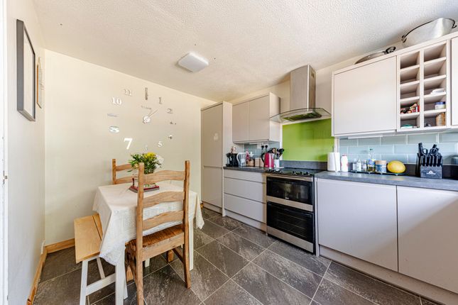 11 Windermere, Faversham photo 4