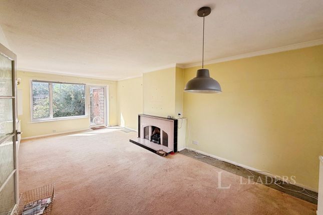 54, Coombe Vale, Brighton photo 2