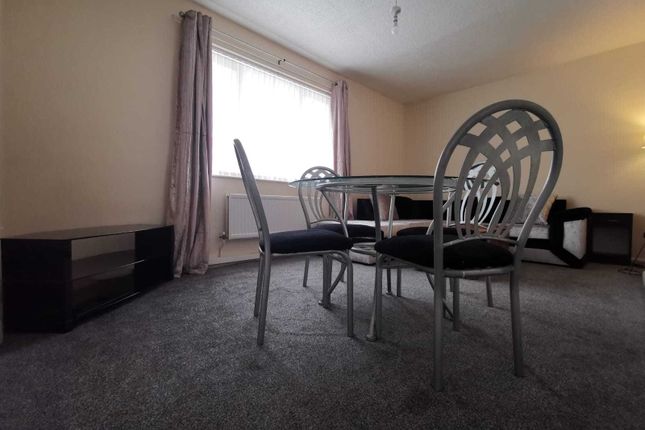 Flat to rent in Shield Street, Sandyford, Newcastle Upon Tyne