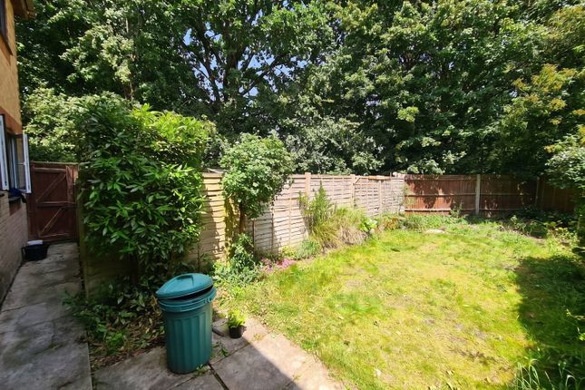 14, Pentridge Way, Southampton photo 2