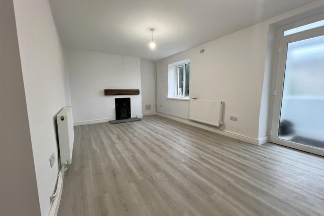 Cypress Villa, Drybrook Road, Drybrook photo 2