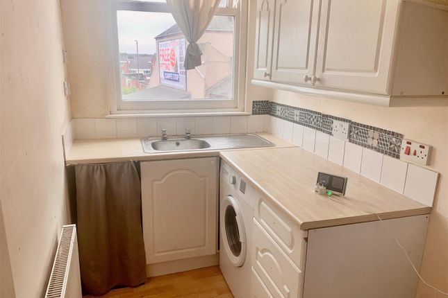 Flat 1, 146, Bath Street, Derbyshire photo 3
