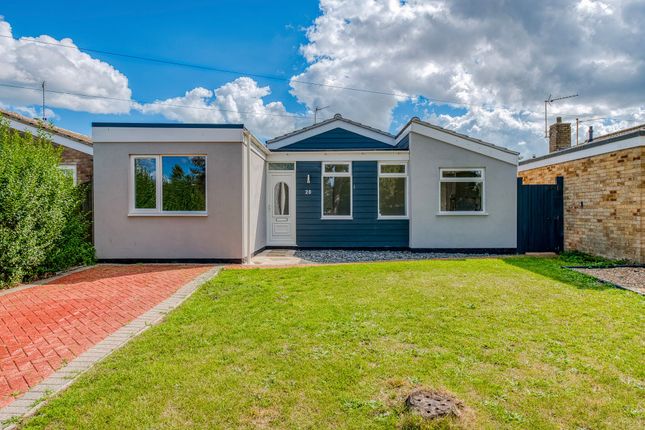 28 Fulmar Way, Lowestoft photo 2