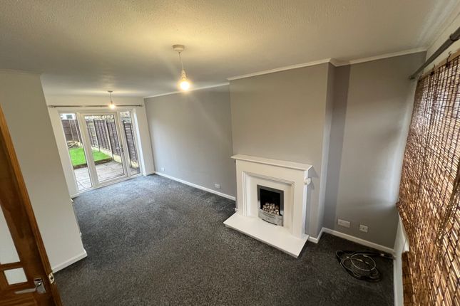 12, Willow Drive, Swadlincote photo 5