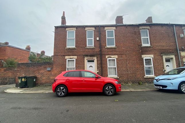 Thumbnail Flat for sale in Sibthorpe Street, North Shields