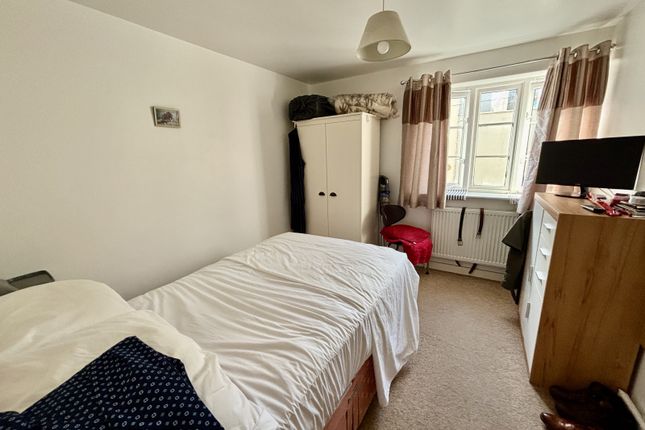 4 Bakehouse Apartments, High Street, Penzance photo 5