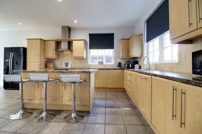 2a Ashby Road, Scunthorpe photo 3