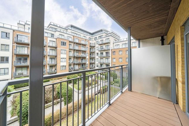 Flat 28, Carvell House, 22, Aerodrome Road, London photo 4