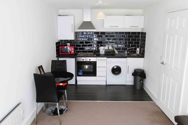 7 Ashley Court, Hall Street, Manchester photo 3