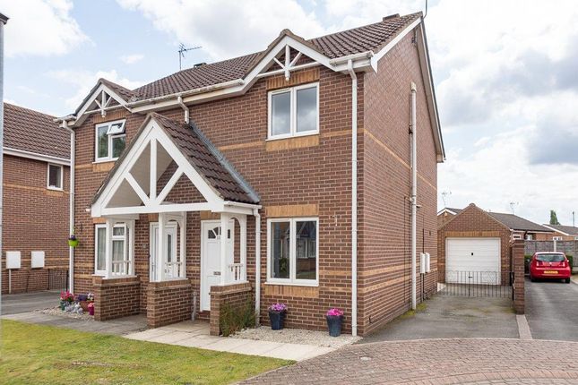 Thumbnail Semi-detached house to rent in Woodale Close, Scunthorpe