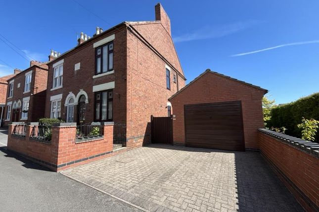 Semi-detached house for sale in Thorntree Lane, Newhall, Swadlincote