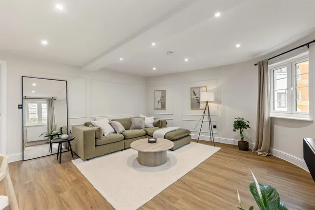 Property 1 of 21. 4Highamrd-Showflatweb06.Jpg