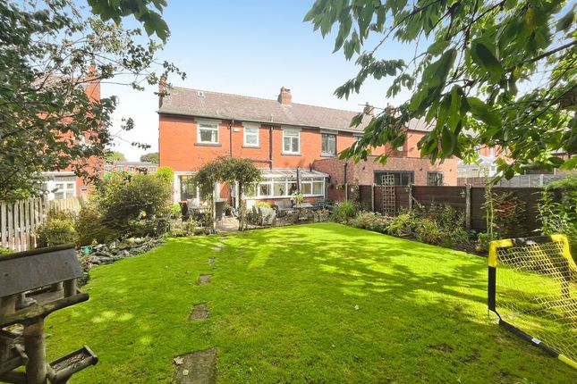 698, Bury Road, Bolton photo 4