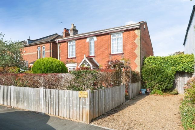 2-bed house on 33, Shirley Park Road, Southampton, £325,000