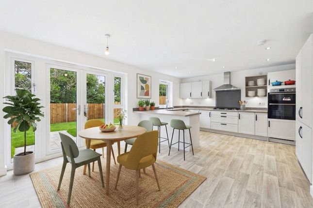 13, Archibald Hood Crescent, Rosewell photo 2