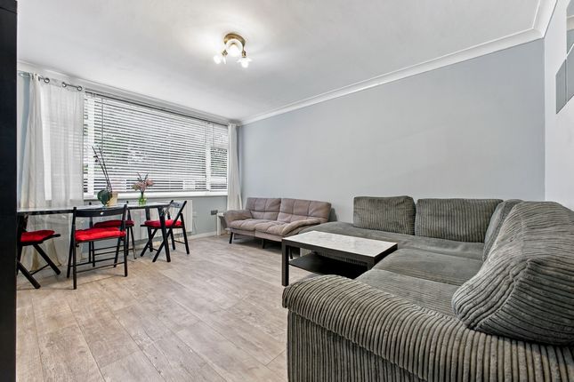 Flat 4 Brackley Court, 40, Longley Lane, Manchester photo 4