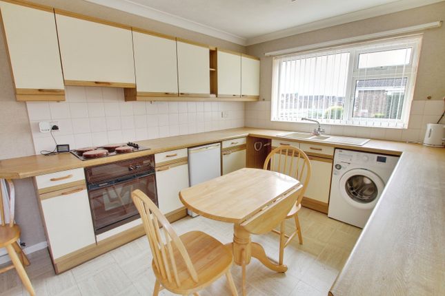 12, Orwell Drive, March photo 4