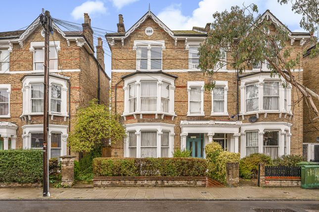 28, Montrell Road, London photo 2