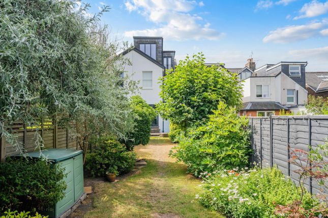 36, Yorke Road, Reigate photo 4